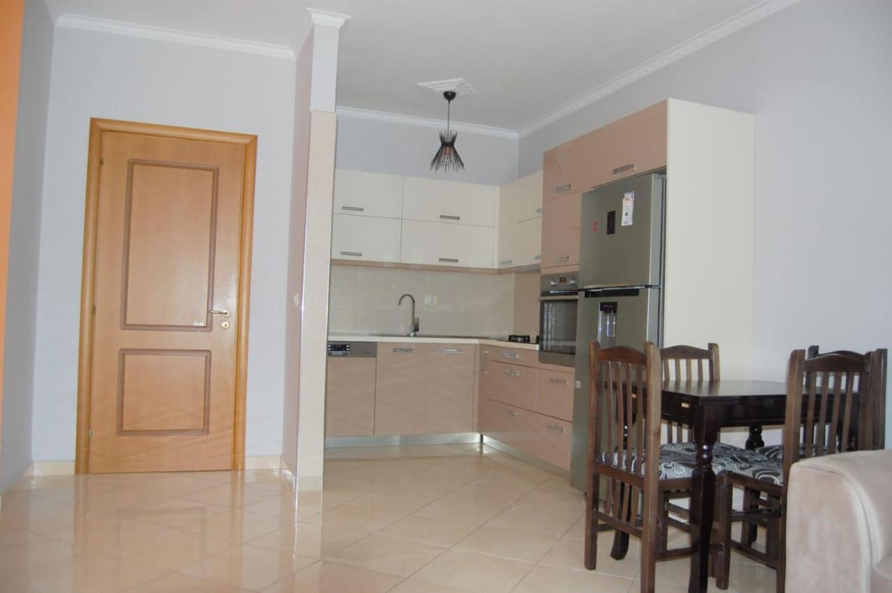 Marina Apartment Vlore Exterior photo