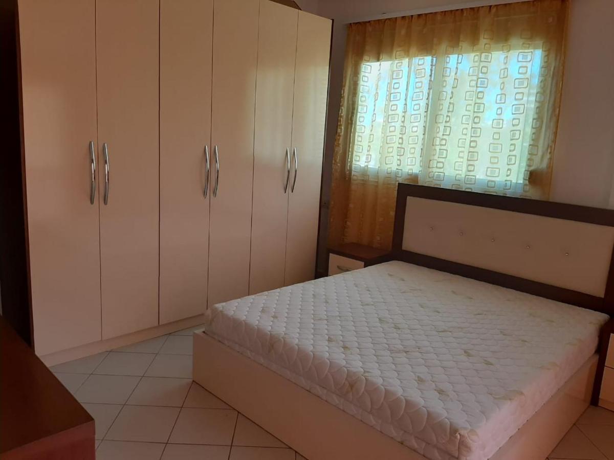 Marina Apartment Vlore Exterior photo