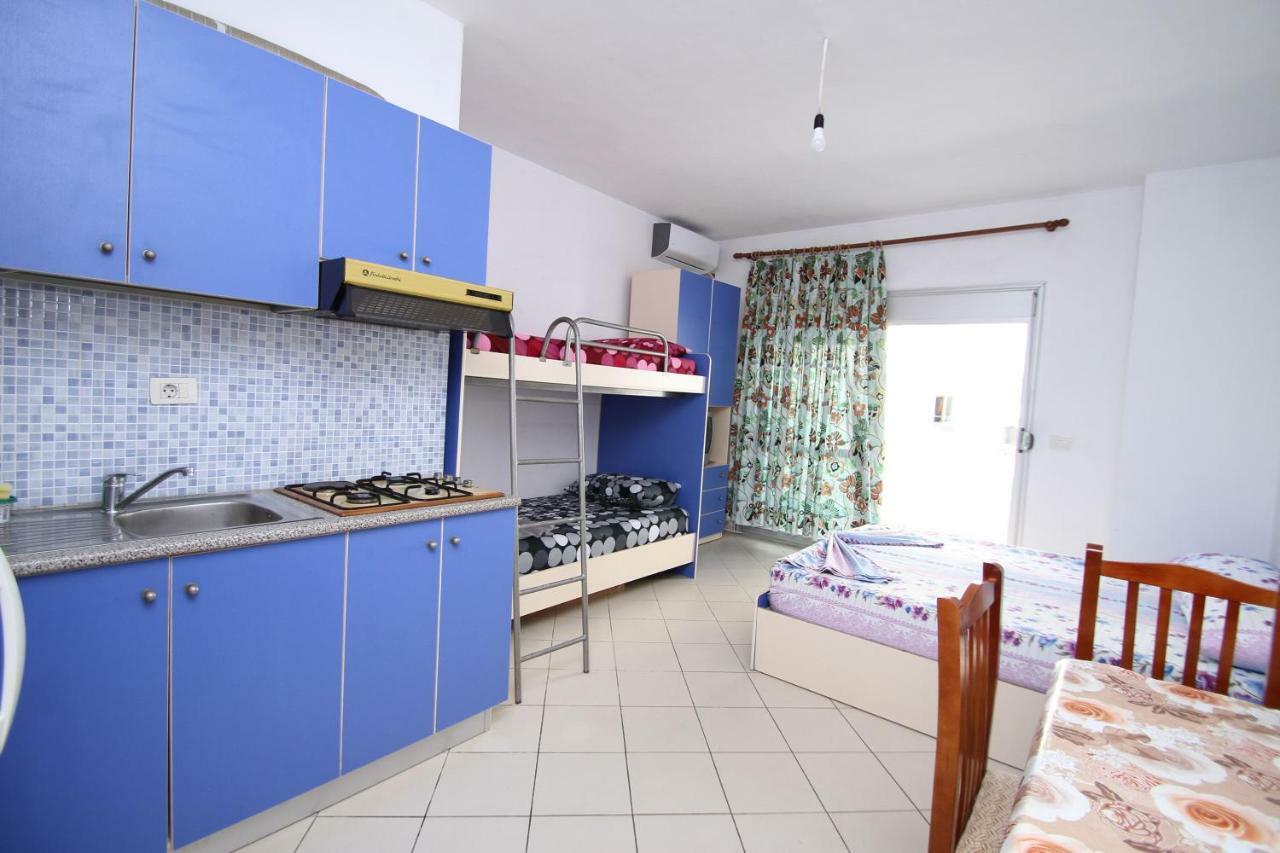 Marina Apartment Vlore Exterior photo