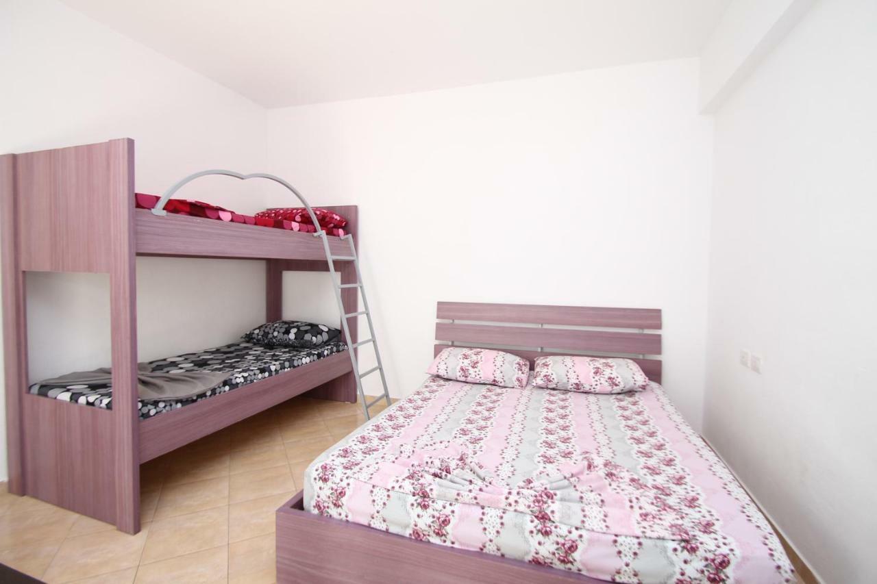 Marina Apartment Vlore Exterior photo